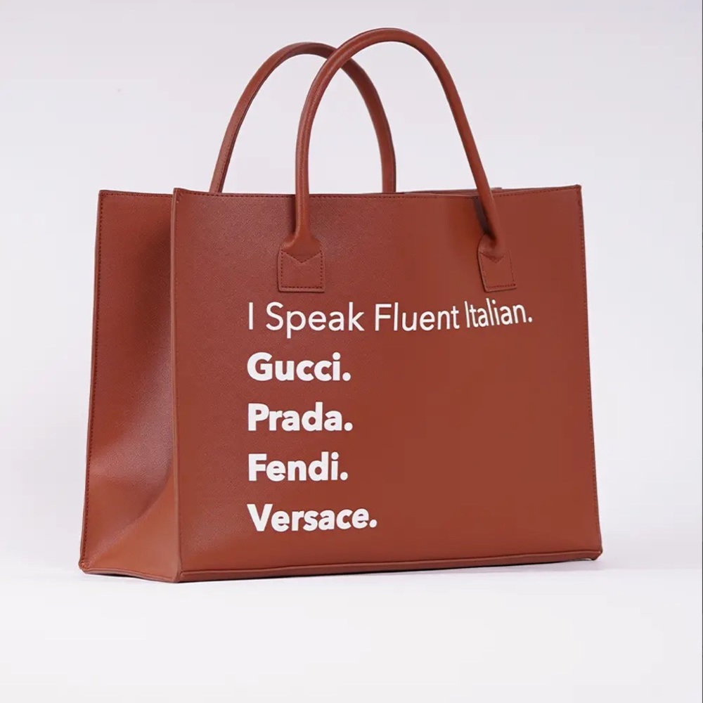 Vegan leather oversized tote 17x12.5 inches one inside pocket great quality